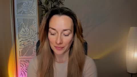 save the qween online show from March 2026 07:15:01 AM