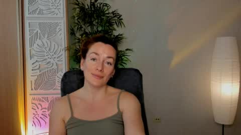 save the qween online show from April 2026 07:36:02 AM