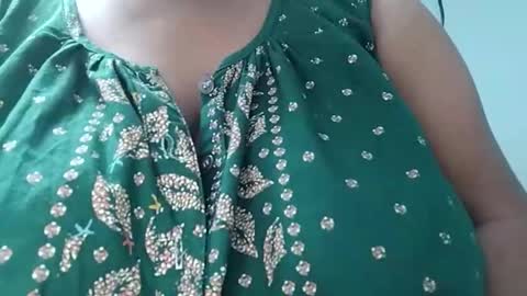 Snapshot of savita0969 chatting on September 2025 07:13:02 AM Anjali online show from September 2025 07:13:02 AM