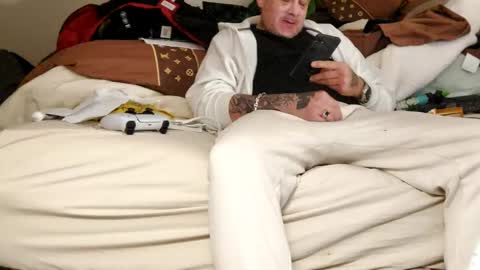 Snapshot of sayhi2mylilguy chatting on February 2025 04:33:01 AM sayhi2mylilguy online show from February 2025 04:33:01 AM