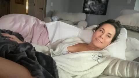 Snapshot of sayplsgdgrl chatting on December 2024 06:49:01 PM Good Girls Say Please...and Thank You online show from December 2024 06:49:01 PM