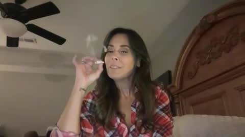 Snapshot of sayplsgdgrl chatting on October 2025 12:54:01 AM Good Girls Say Please...and Thank You online show from October 2025 12:54:01 AM