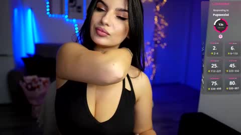 Snapshot of sayyees chatting on January 2026 10:03:02 PM Valeria Swarowskaya online show from January 2026 10:03:02 PM