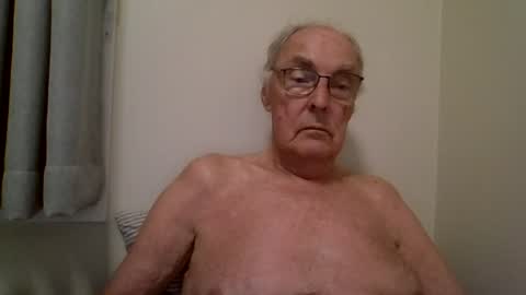Snapshot of scandxx chatting on July 2026 03:00:02 AM Scand online show from July 2026 03:00:02 AM