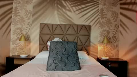 Scarleet online show from March 2026 08:04:02 PM