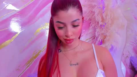 Snapshot of scarleett_jones chatting on February 2026 10:11:02 PM scarleett jones online show from February 2026 10:11:02 PM