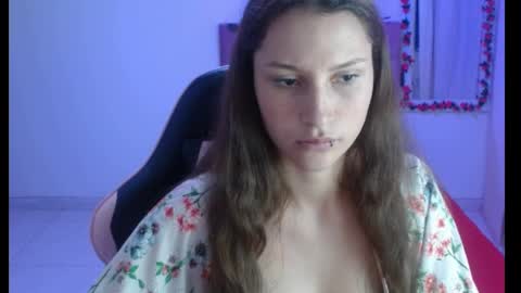 scarlet118082 online show from April 2026 02:22:02 PM