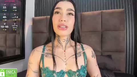 Snapshot of scarlet__jones_ chatting on July 2026 05:17:01 AM scarlet__jones_ online show from July 2026 05:17:01 AM