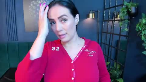 Snapshot of scarlet_edwars chatting on July 2026 12:12:01 PM Scarlet Edwars online show from July 2026 12:12:01 PM