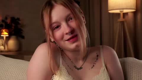Snapshot of scarlet_fever10 chatting on June 2026 01:26:01 PM scarlet_fever10 online show from June 2026 01:26:01 PM