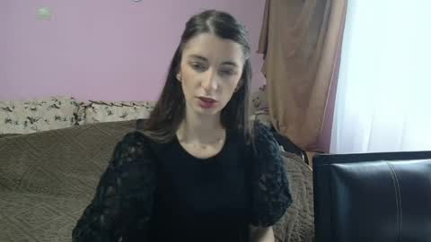 Snapshot of scarlet_rosse chatting on May 2026 07:37:01 AM Scarlet online show from May 2026 07:37:01 AM