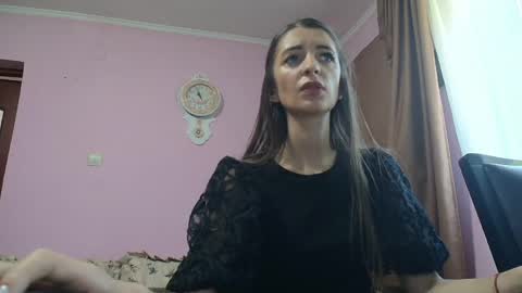 Snapshot of scarlet_rosse chatting on May 2026 08:10:01 AM Scarlet online show from May 2026 08:10:01 AM