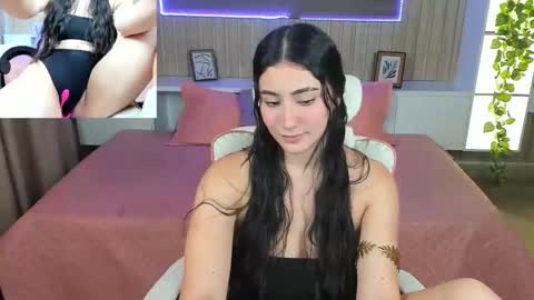 Snapshot of scarlet_s_ chatting on March 2026 03:30:01 AM Scarlet online show from March 2026 03:30:01 AM