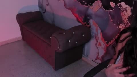 SCARLET online show from November 2025 04:34:01 AM