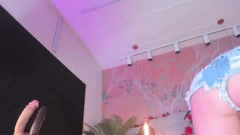Snapshot of scarletdavis_ chatting on June 2026 12:06:02 PM Scarlet Dayana online show from June 2026 12:06:02 PM