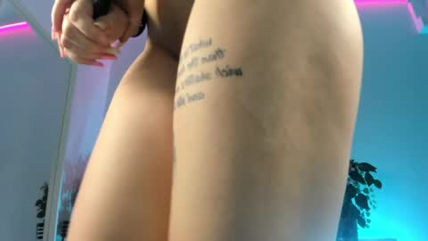 Snapshot of scarletflameee chatting on May 2026 06:21:02 AM Amira online show from May 2026 06:21:02 AM