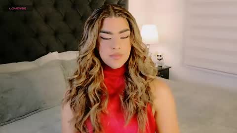 scarleth_sweety online show from April 2026 01:01:02 AM