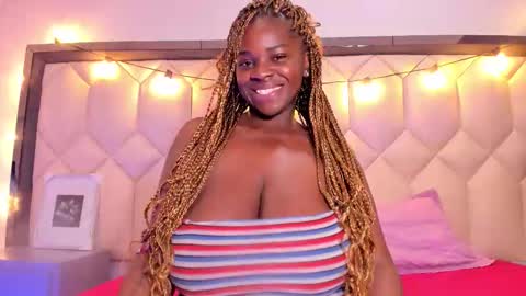 scarlethbigbug online show from January 2026 11:47:01 AM