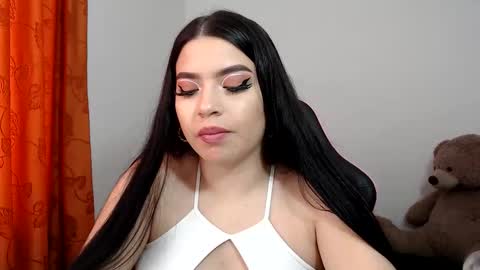 Scarlet online show from February 2026 05:20:02 PM