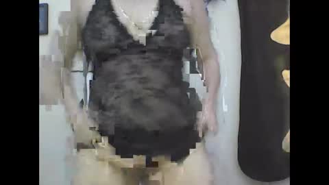 Snapshot of scarlett1726 chatting on May 2026 08:14:01 PM scarlett1726 online show from May 2026 08:14:01 PM