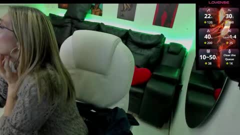 Scarlett online show from January 2026 11:45:02 AM