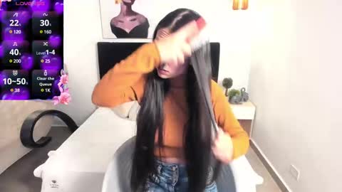 Scarlett online show from February 2025 12:08:01 PM