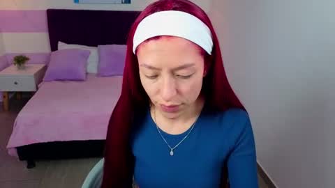 Snapshot of scarlett__bell chatting on June 2026 01:21:02 PM Scarlett online show from June 2026 01:21:02 PM