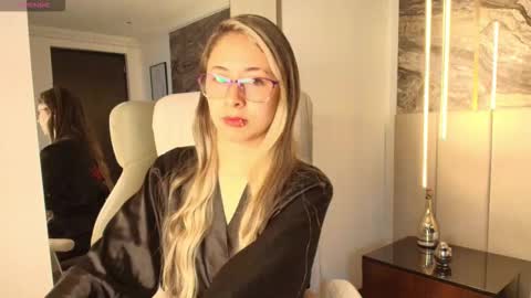 Scarlett  online show from March 2026 11:59:02 AM