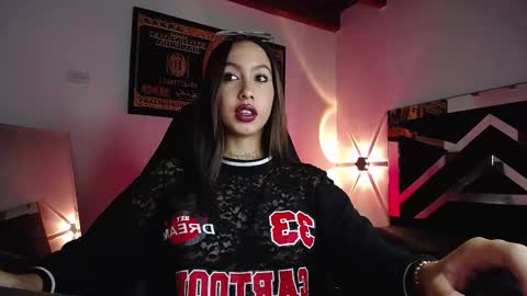 Scarlett online show from September 2025 02:30:02 PM