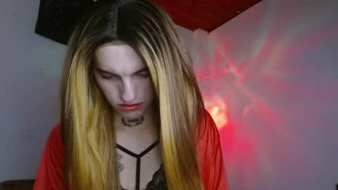 Snapshot of scarlett_crastrawberry chatting on June 2026 11:29:02 PM scarlet online show from June 2026 11:29:02 PM