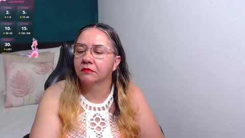 Scarlett  online show from October 2025 02:12:02 AM