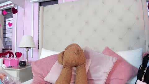 Snapshot of scarlett_leblanc_ chatting on March 2026 11:39:02 AM scarlett_leblanc_ online show from March 2026 11:39:02 AM