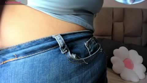 Snapshot of scarlett_lewis2 chatting on July 2026 05:32:02 AM SweetScarlett online show from July 2026 05:32:02 AM