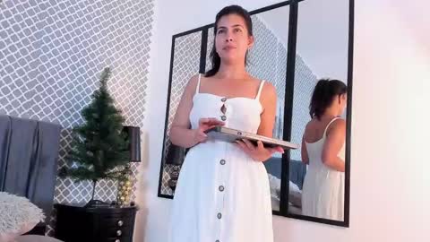 Scarlett online show from January 2025 06:52:01 PM