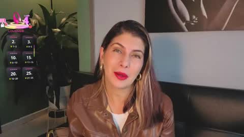 Snapshot of scarlett_moore_ chatting on April 2026 04:32:02 PM Scarlett online show from April 2026 04:32:02 PM