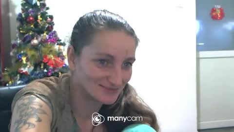 Snapshot of scarlett_queen01 chatting on January 2025 06:38:01 AM scarlett_queen01 online show from January 2025 06:38:01 AM