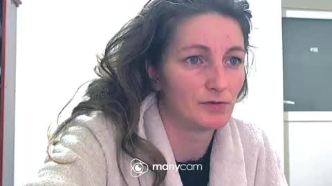 Snapshot of scarlett_queen01 chatting on March 2025 03:08:01 AM scarlett_queen01 online show from March 2025 03:08:01 AM