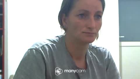 Snapshot of scarlett_queen01 chatting on September 2025 04:04:02 AM scarlett_queen01 online show from September 2025 04:04:02 AM