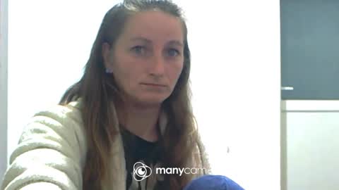 Snapshot of scarlett_queen01 chatting on September 2025 03:00:01 AM scarlett_queen01 online show from September 2025 03:00:01 AM