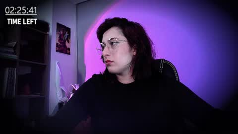 Snapshot of scarlett_sen chatting on June 2026 01:44:02 PM Mistress Scarlett online show from June 2026 01:44:02 PM