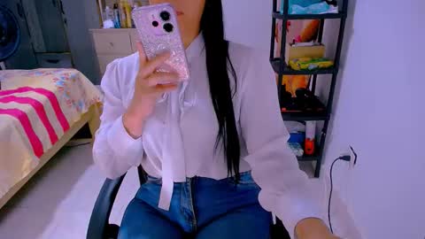 scarlet online show from May 2026 01:32:02 AM