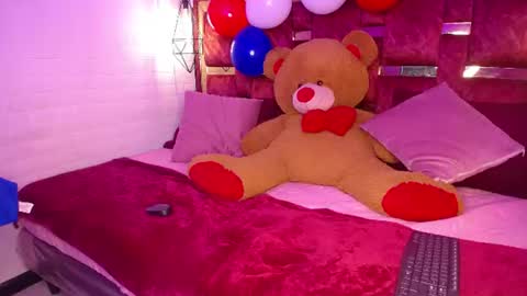 scarlett_squerit online show from July 2026 01:41:02 PM