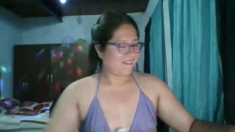 Snapshot of scarlett_widow chatting on October 2025 03:15:02 AM scarlett_widow online show from October 2025 03:15:02 AM