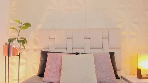     online show from November 2025 11:43:02 AM