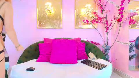 SCARLETTE online show from February 2026 08:27:01 PM