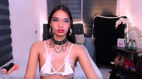 scarlette online show from February 2025 10:40:01 AM