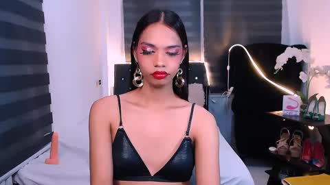 scarlette online show from February 2025 09:54:02 AM