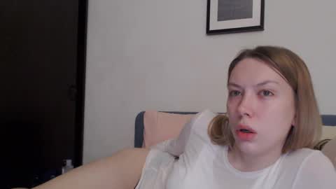 Snapshot of scarlettford chatting on November 2025 04:08:01 PM Scarlett online show from November 2025 04:08:01 PM