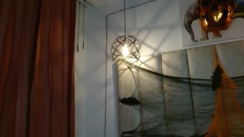 Scarlett online show from October 2025 04:07:02 AM