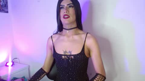 Scarlett online show from November 2025 06:22:01 AM